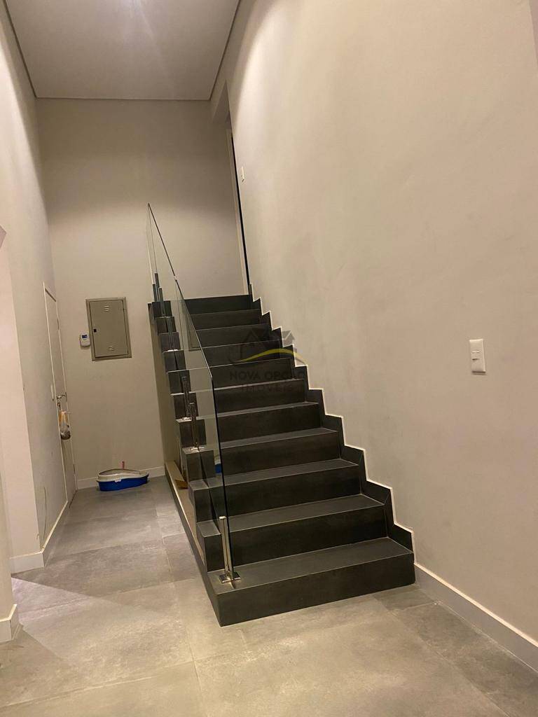 Casa de Condomínio à venda e aluguel com 3 quartos, 245m² - Foto 21