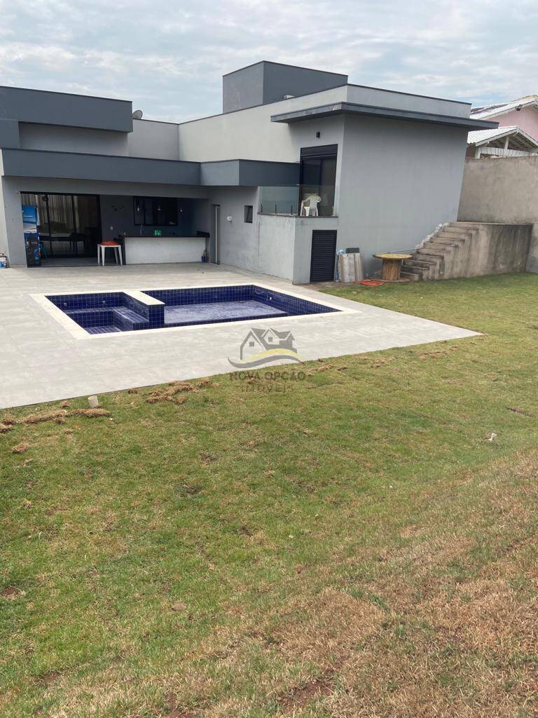 Casa de Condomínio à venda e aluguel com 3 quartos, 245m² - Foto 18