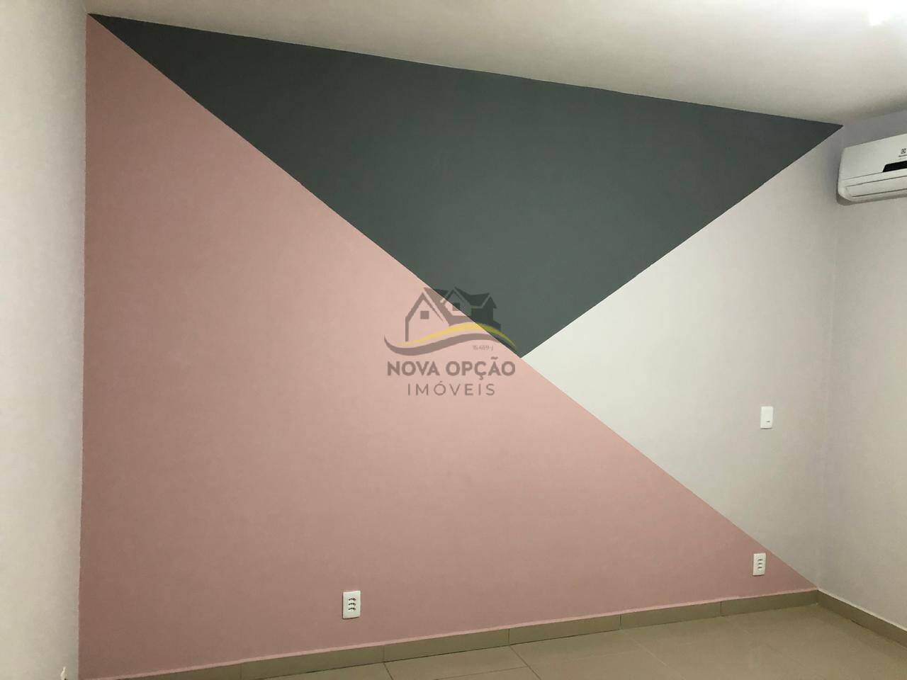 Casa à venda com 2 quartos, 101m² - Foto 5
