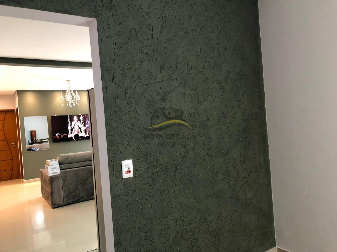 Casa à venda com 2 quartos, 101m² - Foto 4