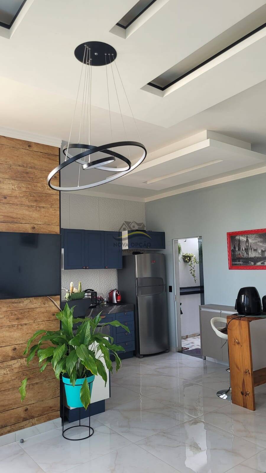 Casa à venda com 3 quartos, 110m² - Foto 4