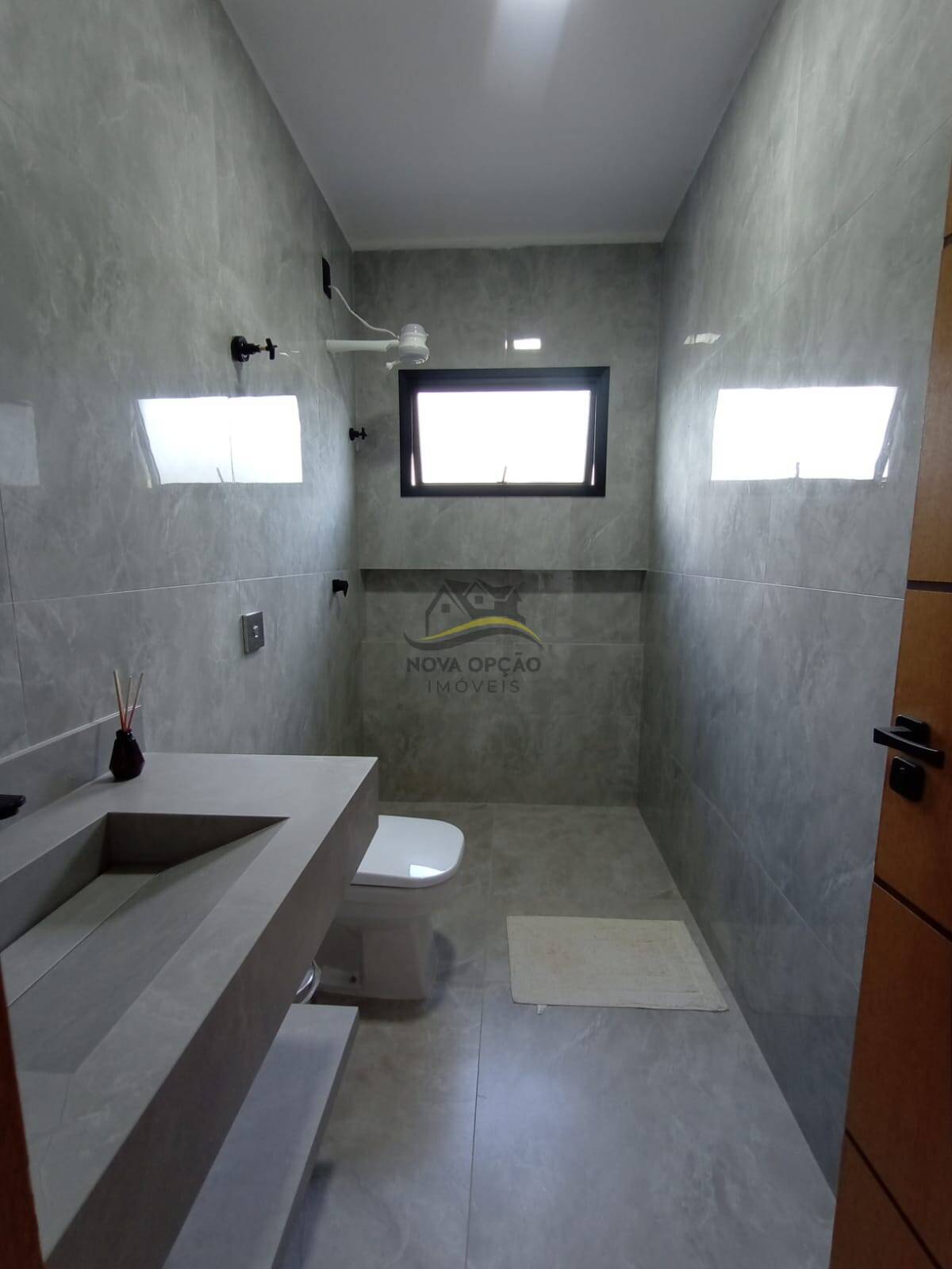 Casa à venda com 2 quartos, 110m² - Foto 17